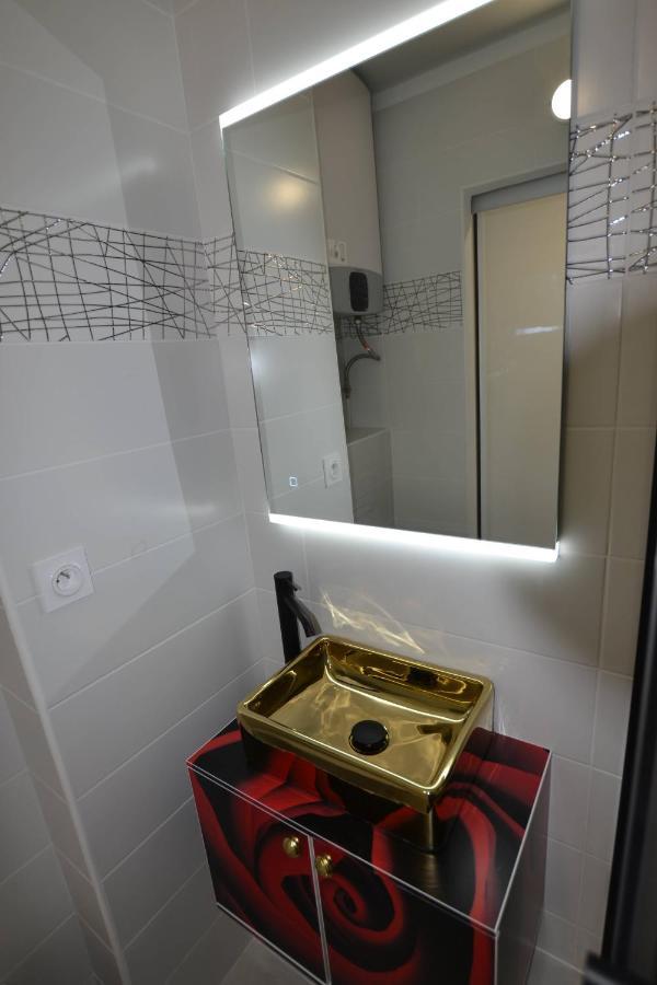 Studio Naturiste "Tropiques" Heliopolis Fg Agde Exterior foto